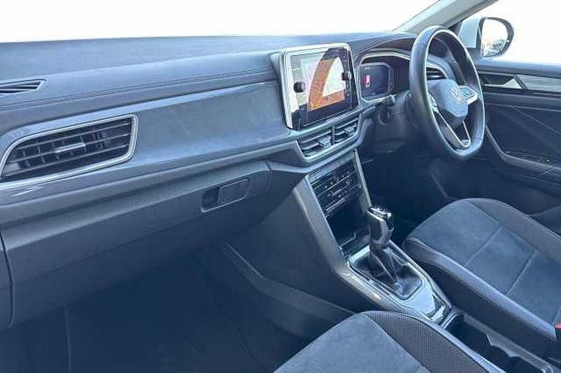 Used VW T-Roc Style 150 HP (110 kW) 2023 White SUV