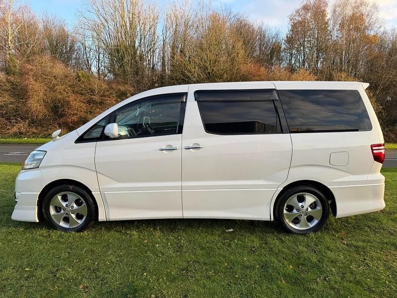 Used Toyota Alphard 159 HP (116 kW) 2006 White MPV