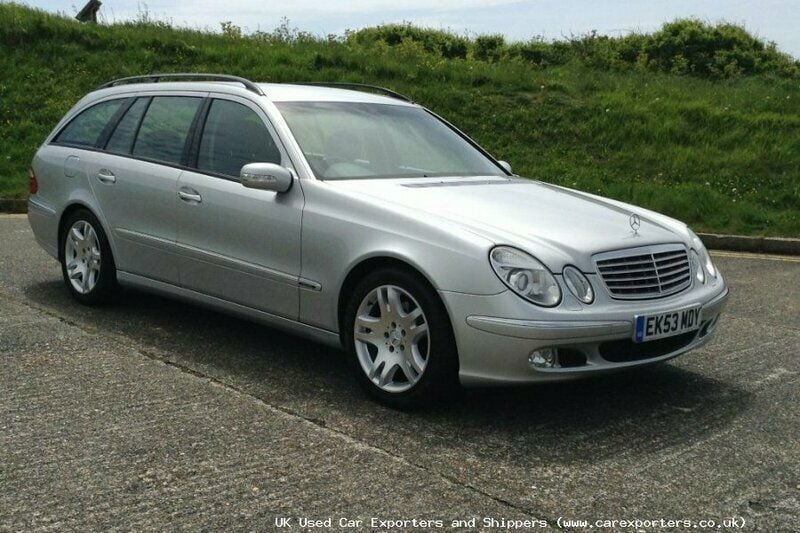 Used Mercedes E320 204 HP (150 kW) 2004 Hatchback