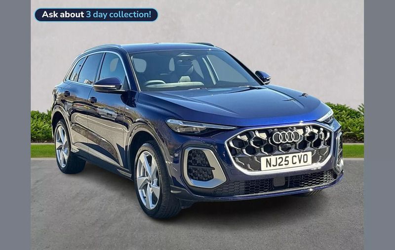 Blue Used 2025 Audi Q5 S-Line SUV | £48,497 - Image 1/4