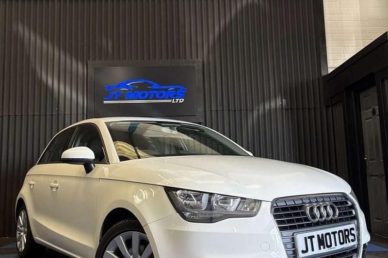 Used Audi A1 Sportback Sport 105 HP (77 kW) 2013 Hatchback