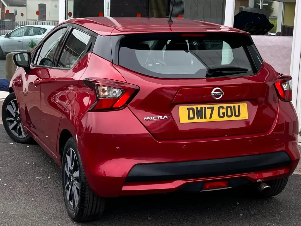 Used Nissan Micra Acenta 71 HP (52 kW) 2017 Red Hatchback