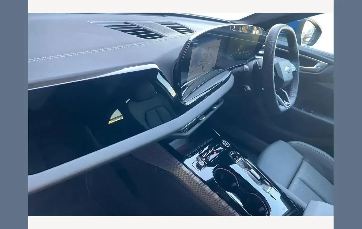 New Audi A5 S-Line 299 HP (219 kW) 2025 Blue Estate