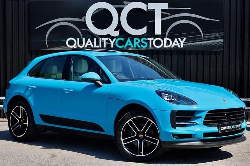Blue Used 2018 Porsche Macan SUV | £39,995 (Expensive) - Image 1/4