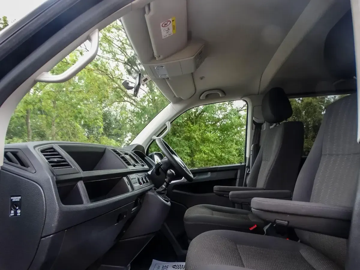 Used VW T6 SE 150 HP (110 kW) 2017 Black Van