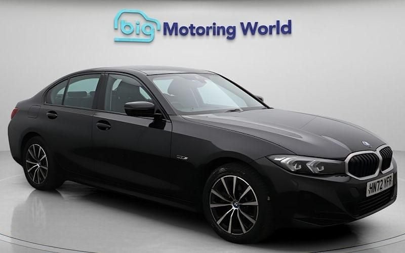 Used BMW 330e Sport Line 292 HP (214 kW) 2024 Sedan