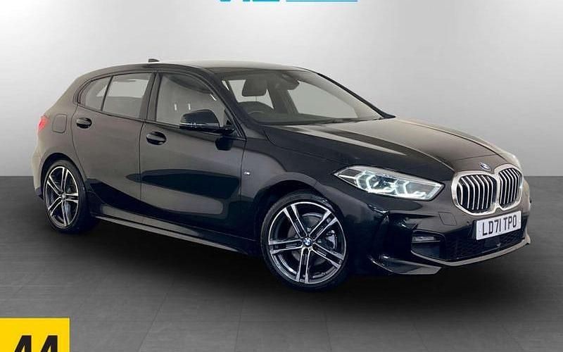 Used BMW 118 M Sport 136 HP (100 kW) 2021 Black Hatchback