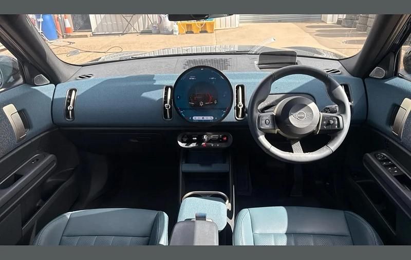 Used Mini Countryman Exclusive 218 HP (160 kW) 2024 Black SUV