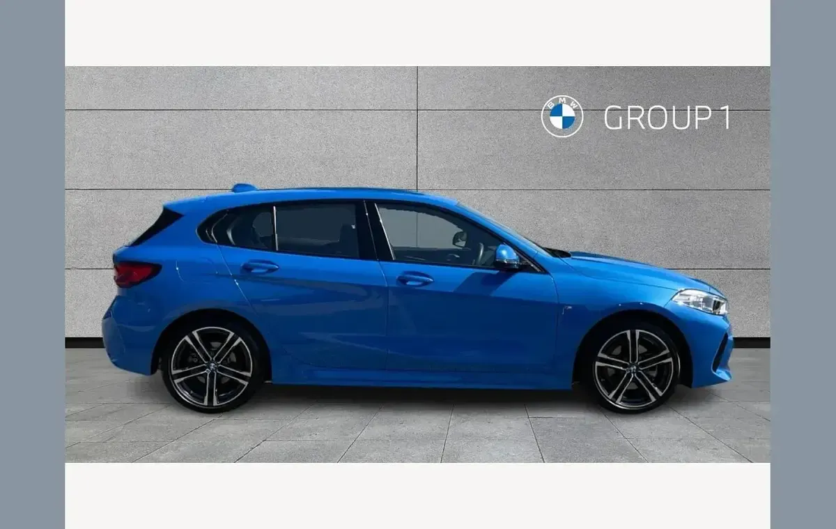 Used BMW 118 M Sport 134 HP (98 kW) 2024 Blue Hatchback