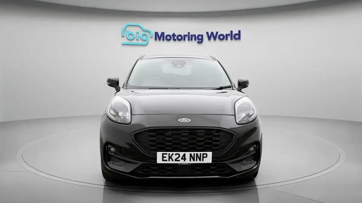 Usado Ford Puma ST-Line X 125 HP (91 kW) 2023 Preto SUV
