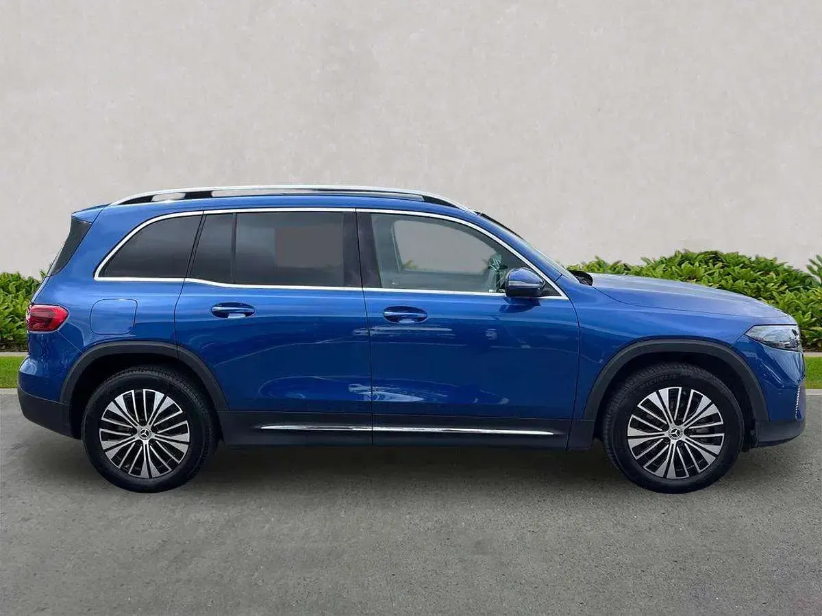 Used Mercedes EQB250+ Executive 139 kW (190 HP) 2025 Blue SUV