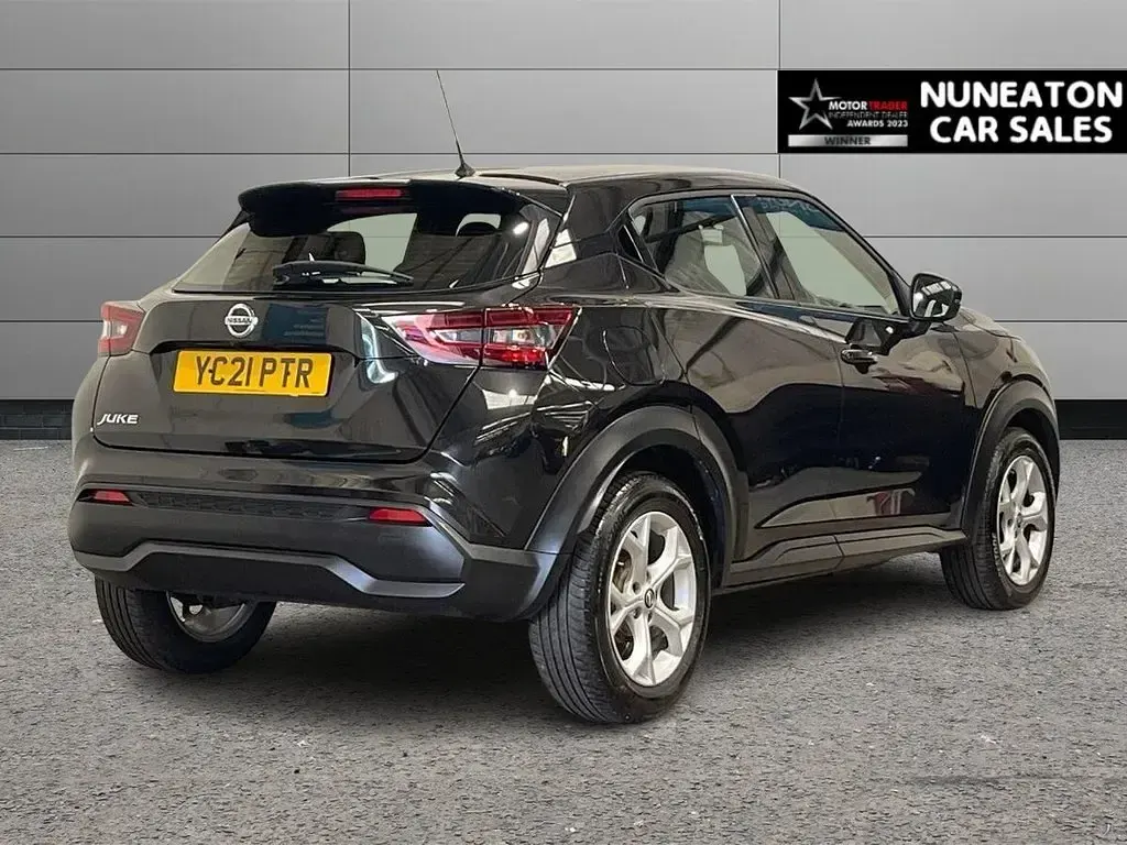 Used Nissan Juke Acenta 117 HP (86 kW) 2021 Black SUV