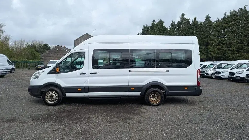 Used Ford Transit 125 HP (91 kW) 2015 White/white