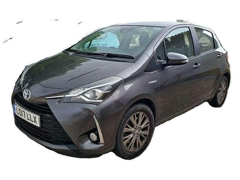 Used Toyota Yaris Hybrid 100 HP (73 kW) 2017 Grey Hatchback