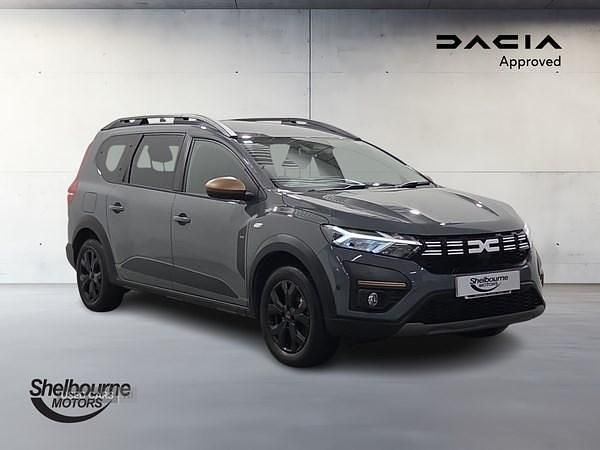 Used Dacia Jogger Extreme 140 HP (102 kW) 2024 Grey MPV