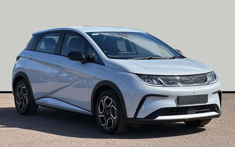 New 2025 BYD Dolphin Boost Hatchback | £26,145 - Image 1/4