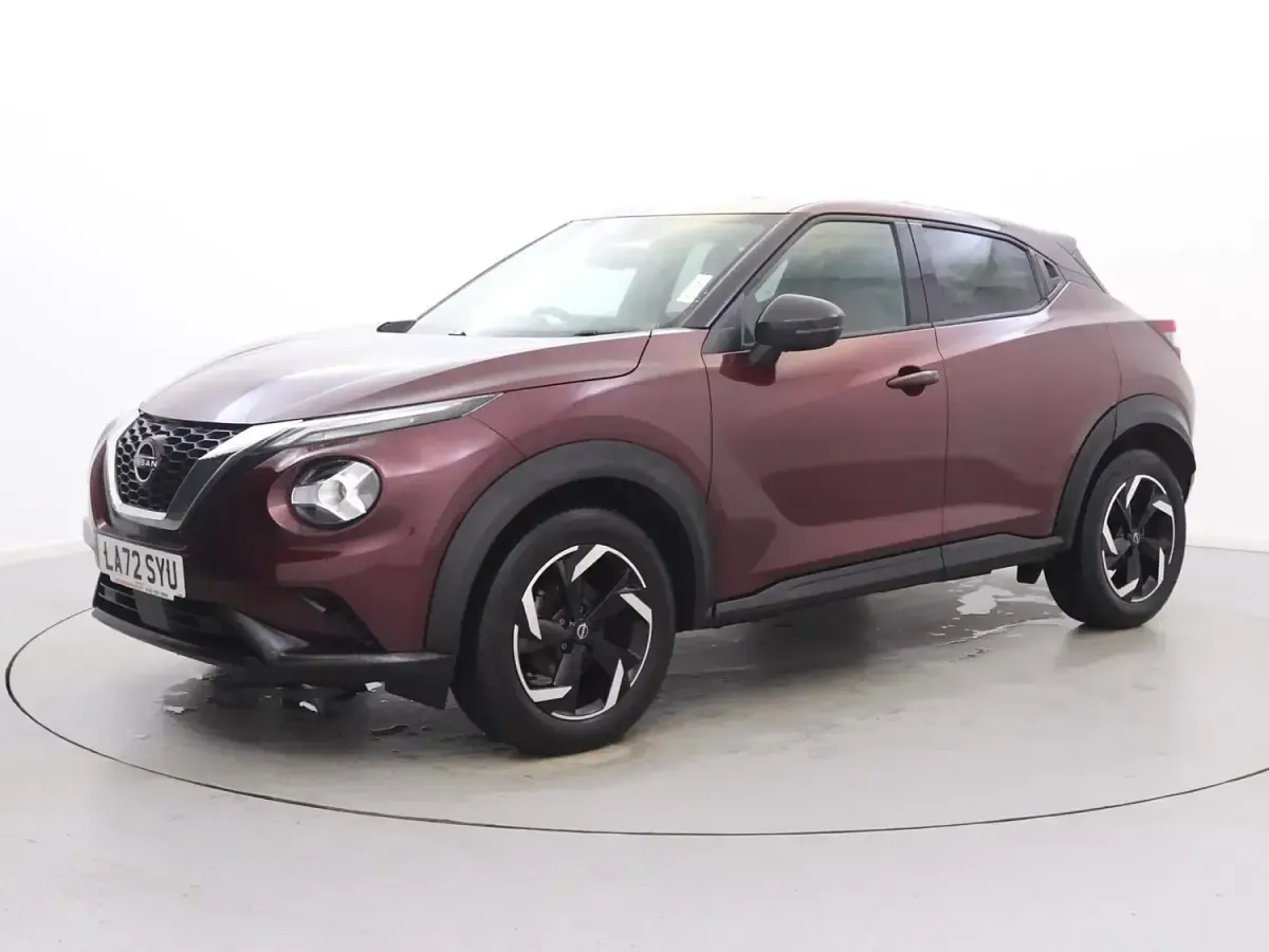 Usado Nissan Juke N-Connecta 2022 Rojo SUV