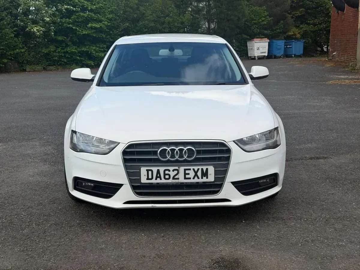 Used Audi A4 Comfort 2012 White Sedan
