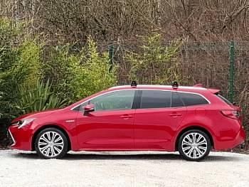 Used Toyota Corolla 184 HP (135 kW) 2020 Red Hatchback