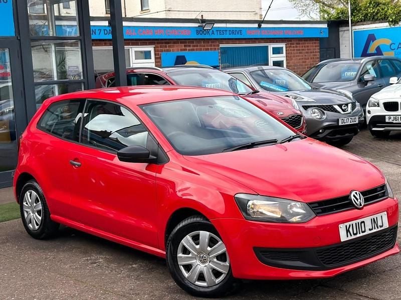 Begagnad VW Polo S 70 HK (51 kW) 2010 Röd Halvkombi