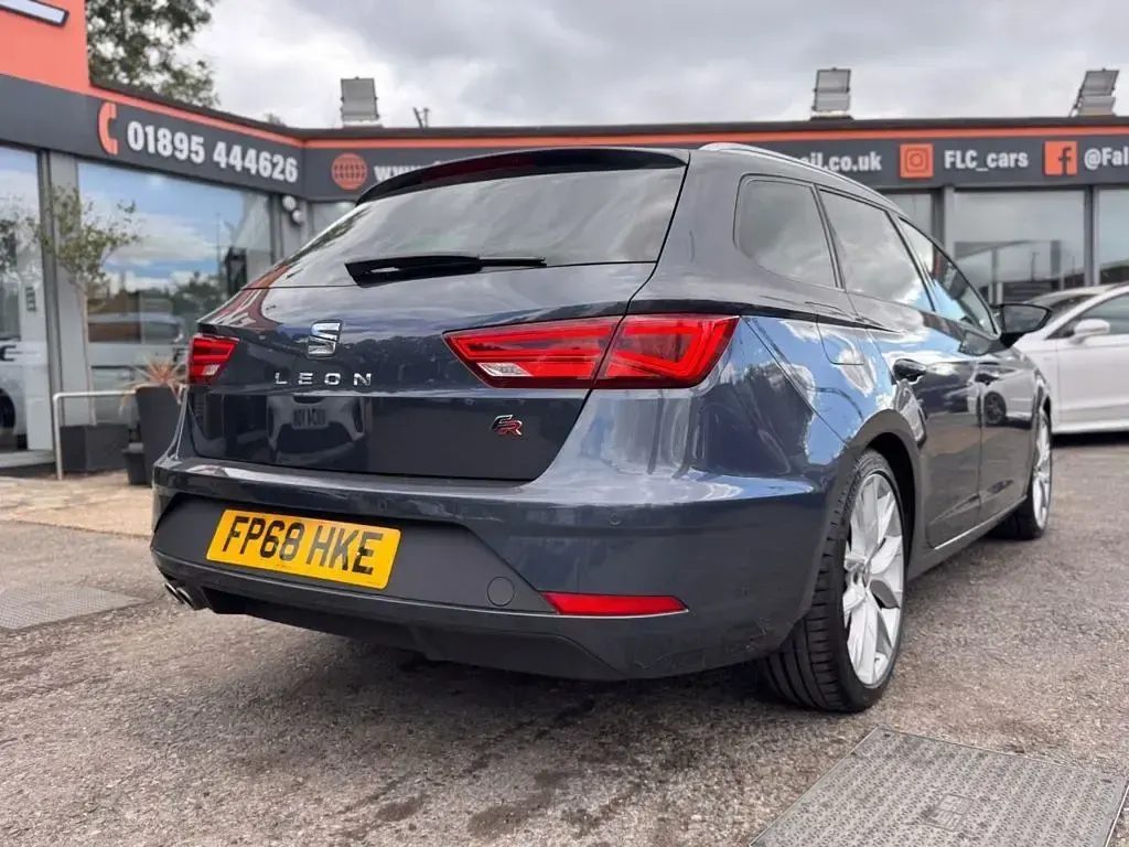 Used Seat Leon ST FR Sport 190 HP (139 kW) 2018 Grey Estate