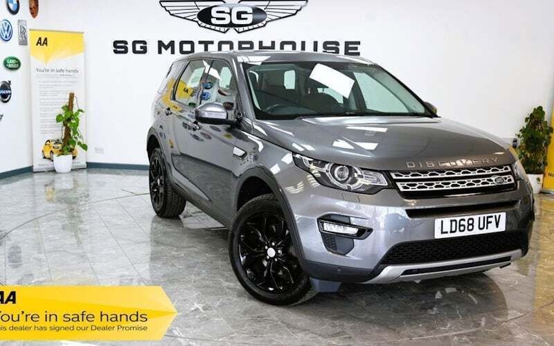 Grey Used 2018 Land Rover Discovery Sport HSE SUV | £16,895 (Fair price) - Image 1/4