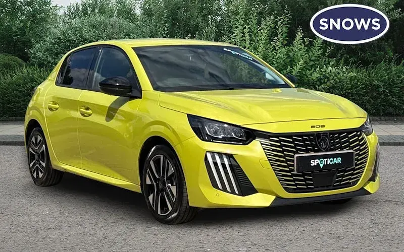 Used Peugeot 208 Allure 101 HP (74 kW) 2024 Hatchback