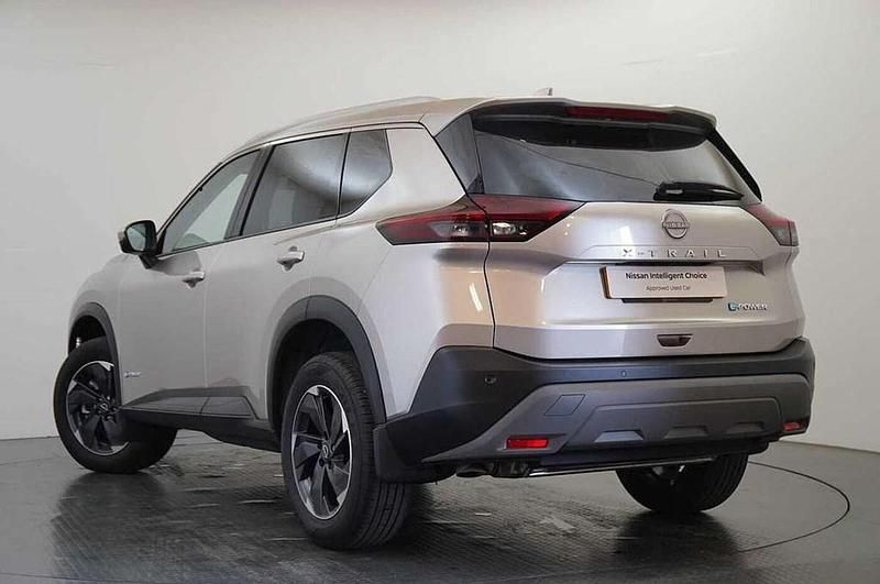 Used Nissan X-Trail N-Connecta 213 HP (156 kW) 2025 Silver SUV