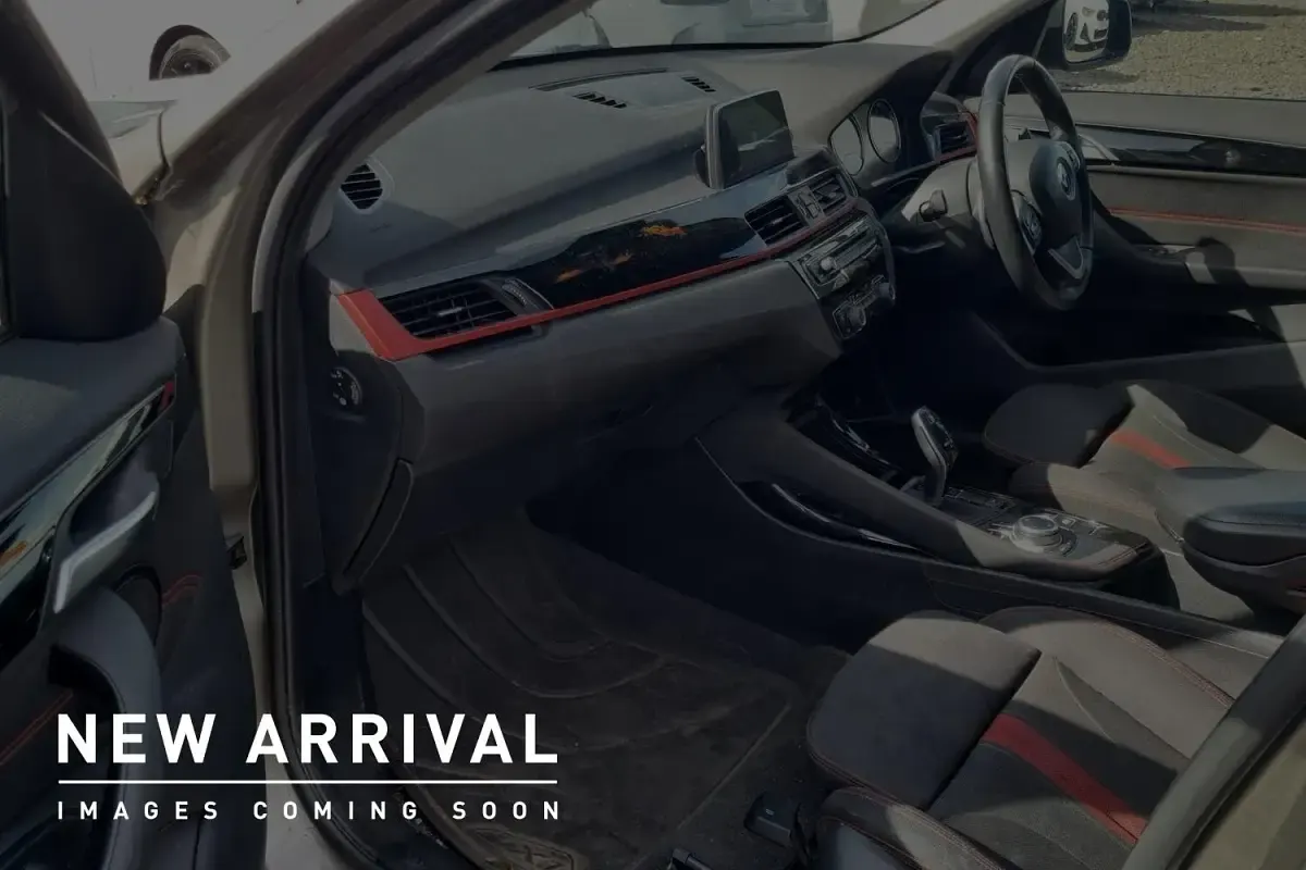 Used BMW X1 Sport Line 187 HP (137 kW) 2018 Silver SUV
