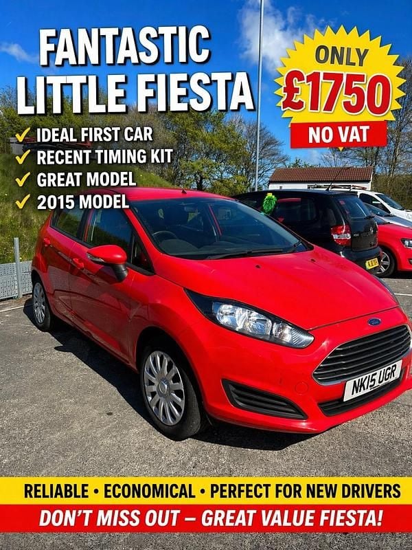 Used Ford Fiesta Style 82 HP (60 kW) 2015 Red Hatchback
