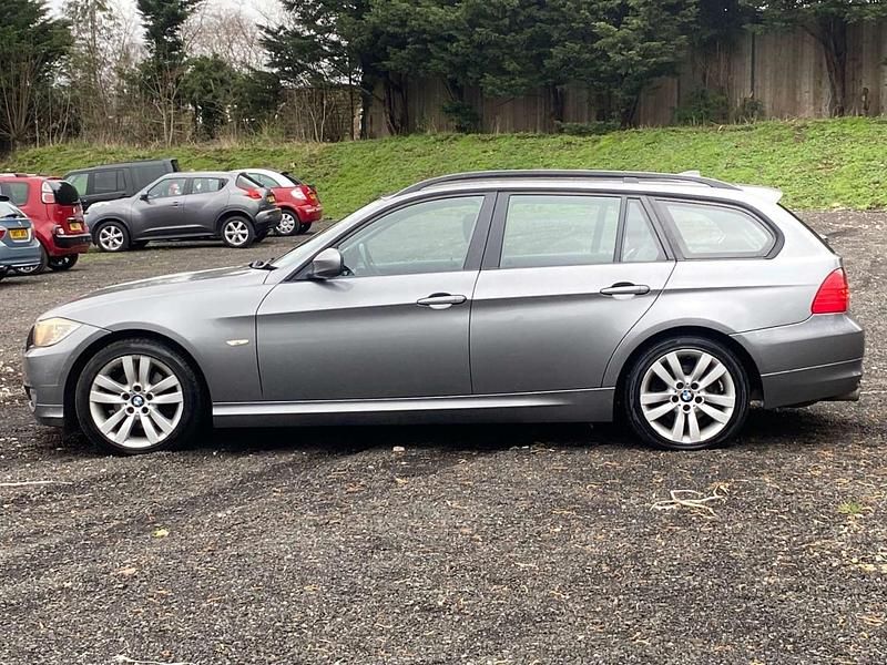 Used BMW 320 2010 Grey Estate