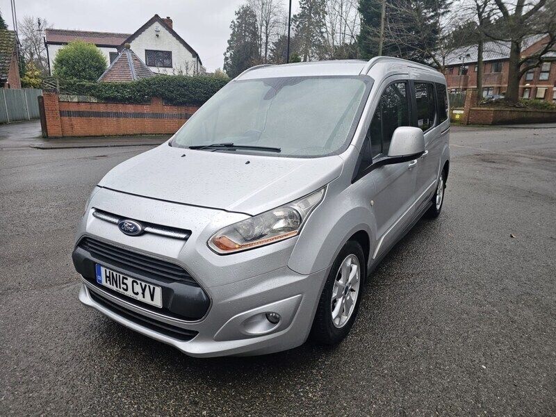 Silver Used 2015 Ford Grand Tourneo Connect Titanium MPV | £7,499 - Image 1/4