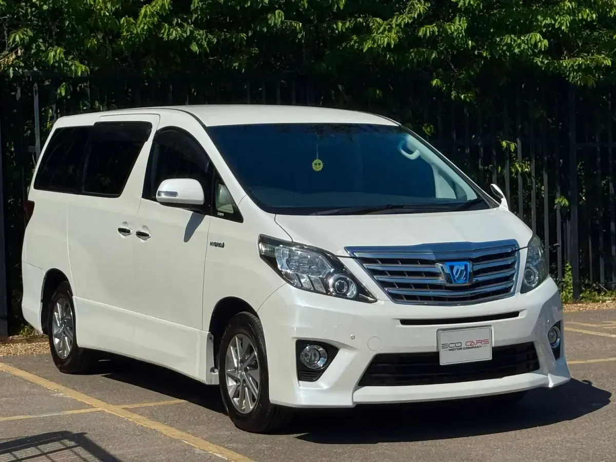 Used Toyota Alphard 2014 White MPV