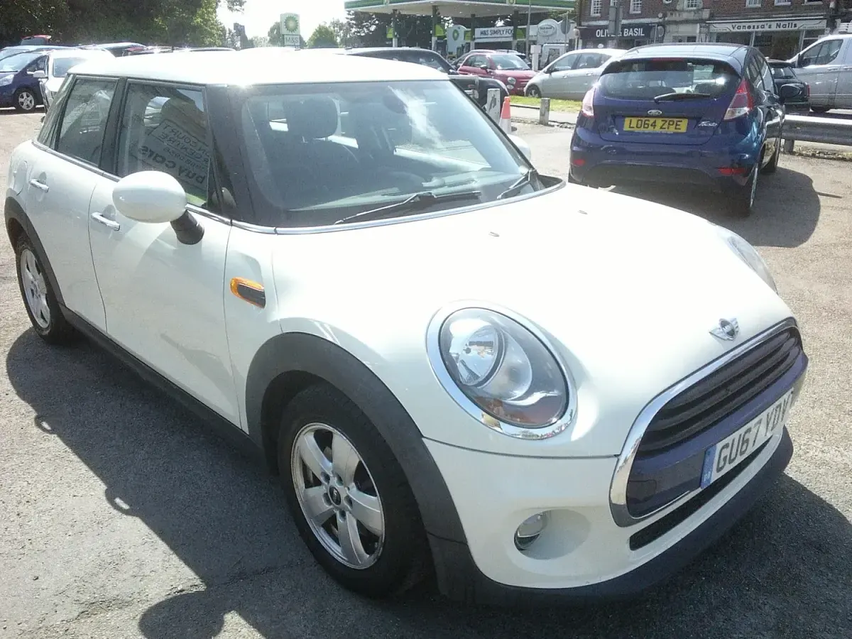 Usado Mini Cooper Hatch 2017 Blanco Utilitario