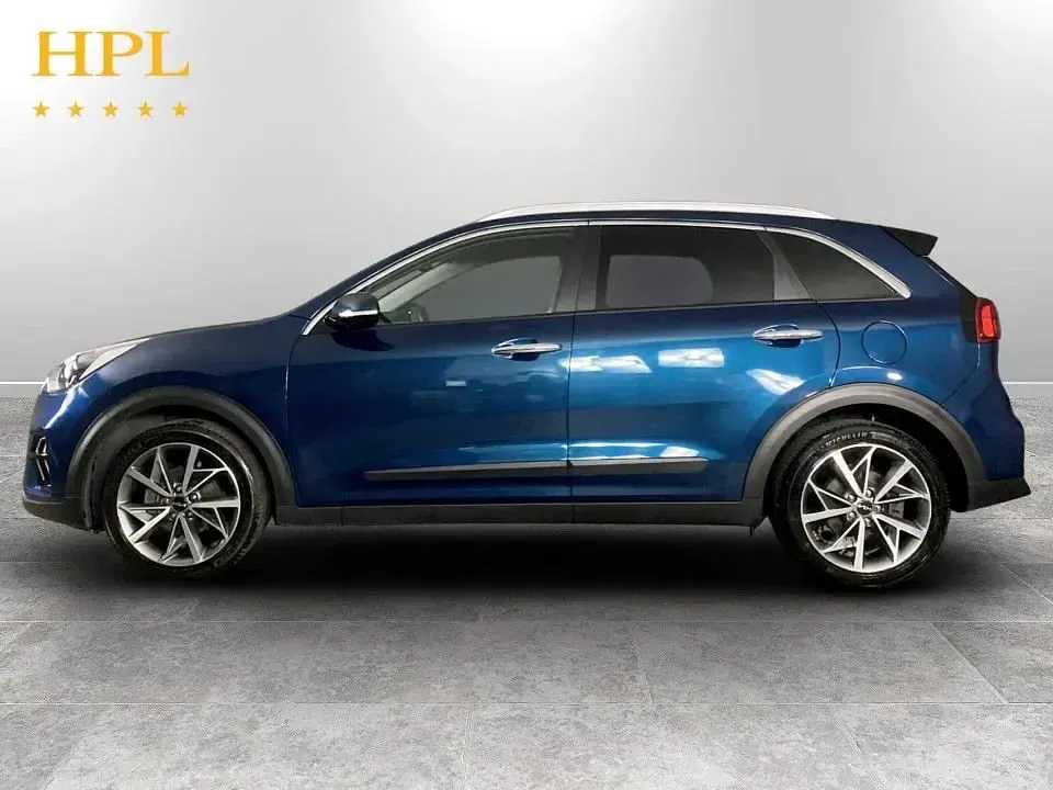 Used Kia Niro 139 HP (102 kW) 2022 Blue SUV