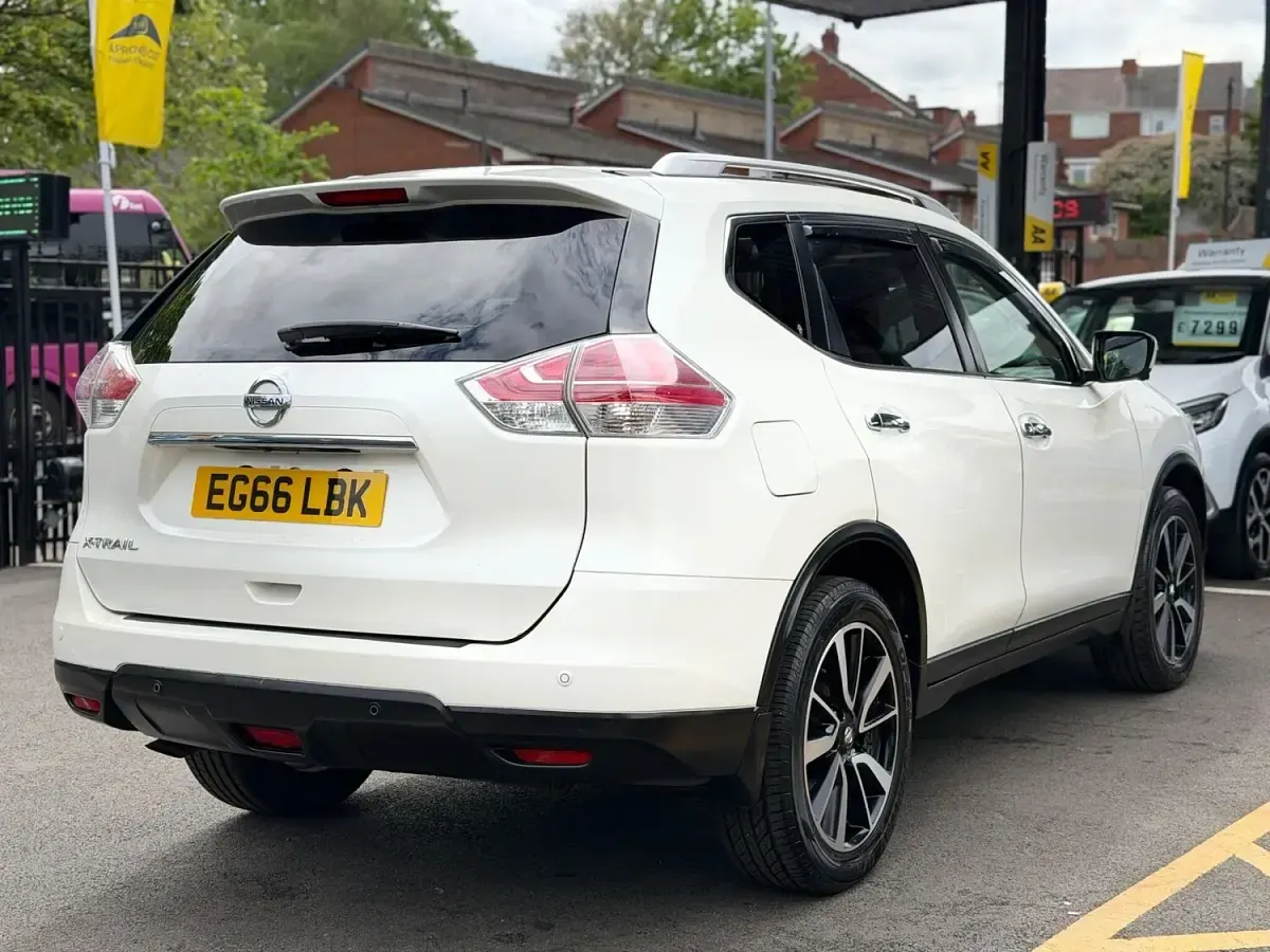 Used Nissan X-Trail N-TEC 130 HP (95 kW) 2016 White SUV