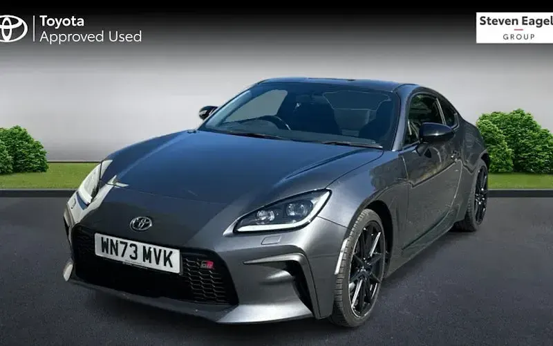 Used Toyota GR86 235 HP (172 kW) 2022 Grey Coupe