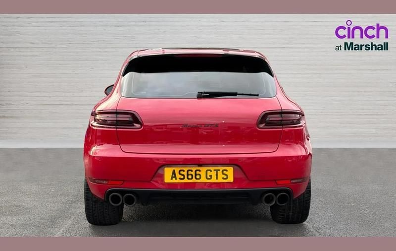 Used Porsche Macan GTS 355 HP (261 kW) 2016 Red SUV