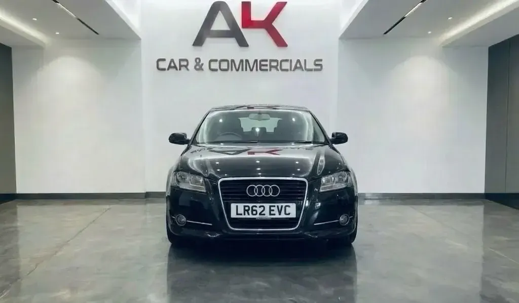 Używany Audi A3 Sport 2012 Czarny Hatchback