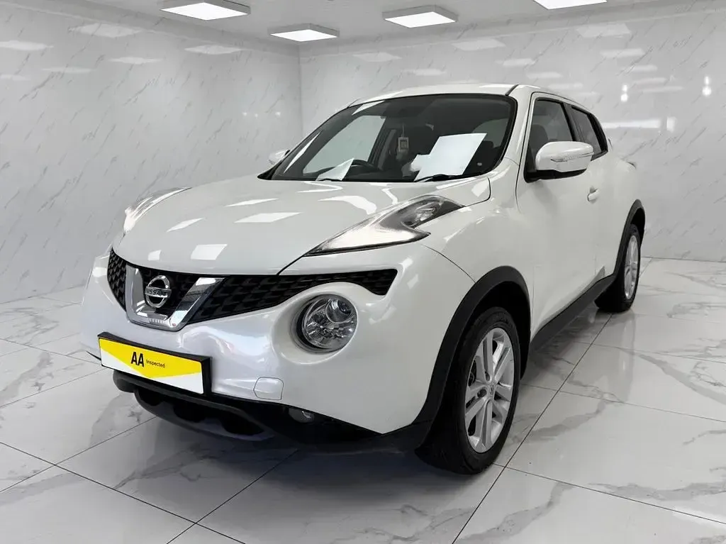 Used Nissan Juke Acenta 115 HP (84 kW) 2015 White SUV