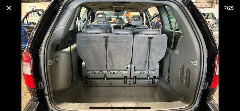 Used Chrysler Grand Voyager Limited 2006 Black MPV