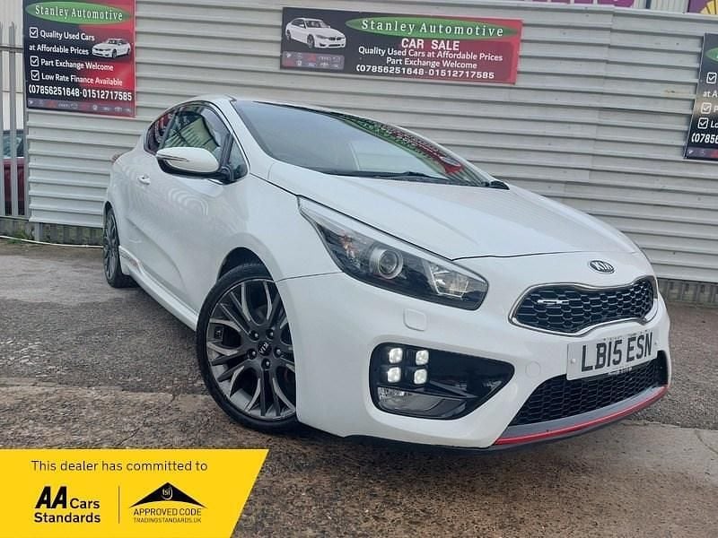 White Used 2015 Kia ProCeed GT Hatchback | £4,250 (Fair price) - Image 1/4