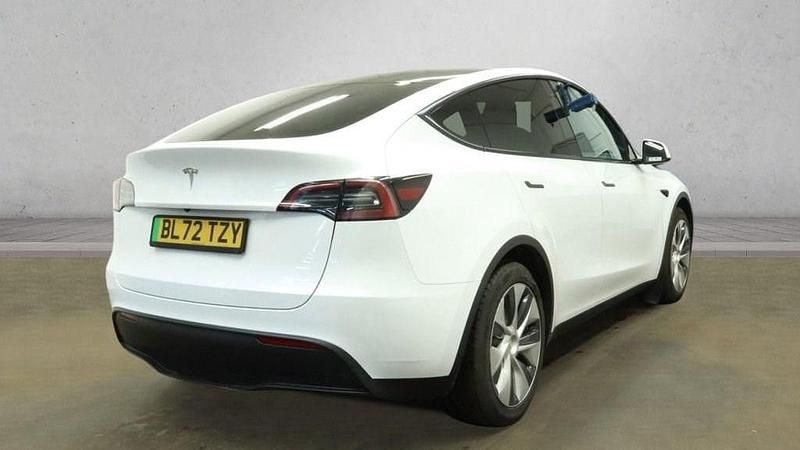 Used Tesla Model Y RWD 254 kW (346 HP) 2022 White SUV