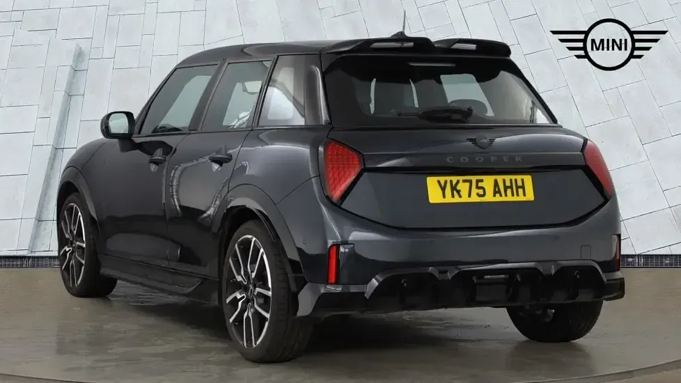 Used Mini Cooper Hatch 113 kW (154 HP) 2026 Grey Hatchback
