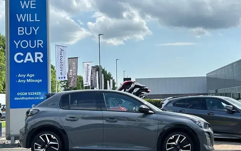 Gebraucht Peugeot 208 GTi 102 PS (75 kW) 2024 Kleinwagen