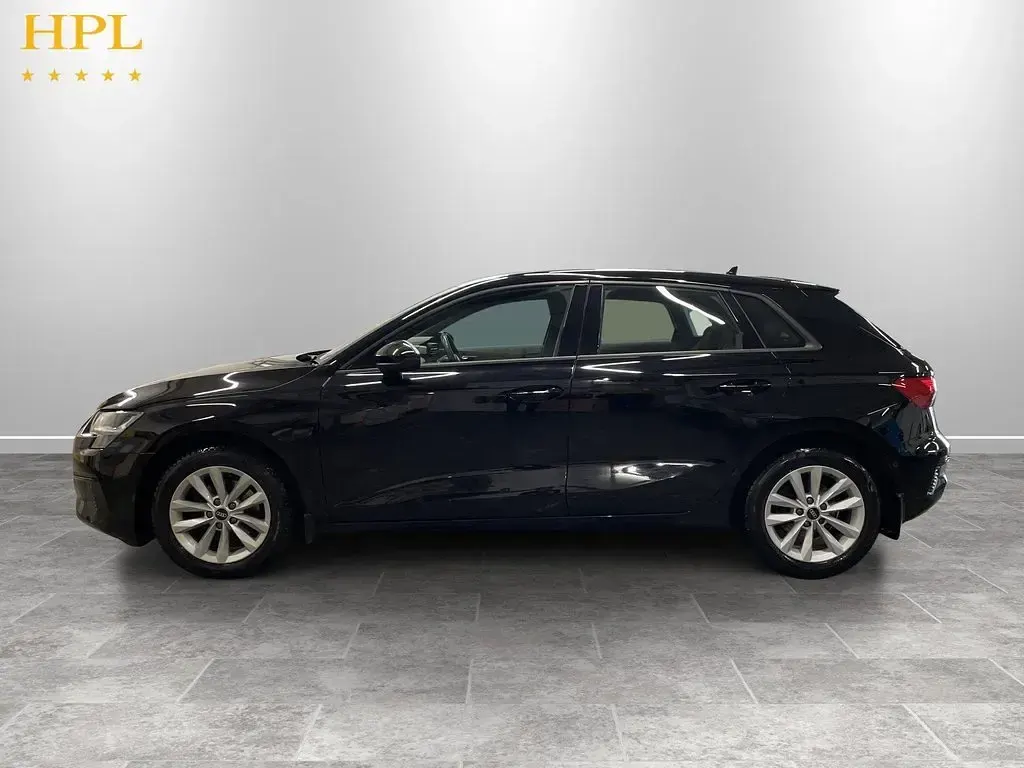 Used Audi A3 Sportback Design 110 HP (80 kW) 2022 Black Hatchback