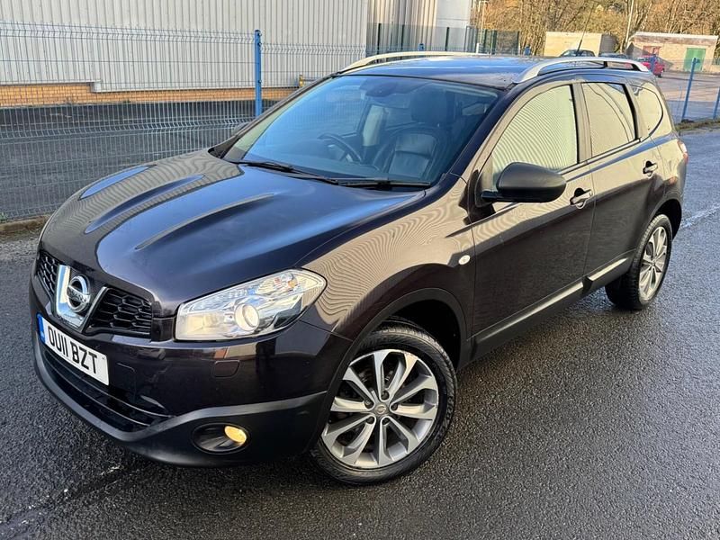 Used Nissan Qashqai +2 Tekna 110 HP (80 kW) 2011 Black SUV