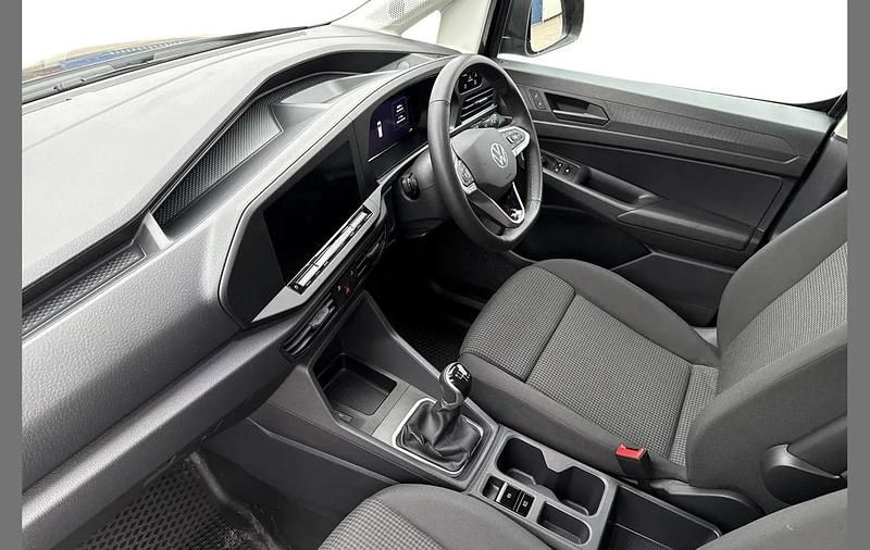 Used VW Caddy 101 HP (74 kW) 2025 Blue MPV