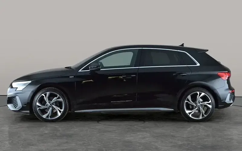 Used Audi A3 Sportback S-Line 110 HP (80 kW) 2022 Black Hatchback
