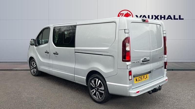 Begagnad Renault Trafic 170 HK (125 kW) 2025 Minibuss